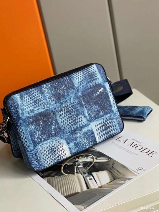 MESSENGER TRIO VUITTON LOUIS 0808